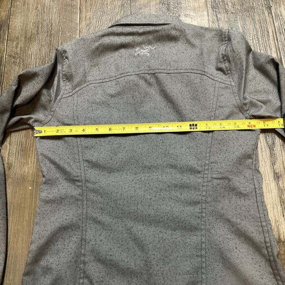 ARCTERYX Tavla Long Sleeve Button Down Shirt Casual Gorpcore Gray size Small - Picture 7 of 7